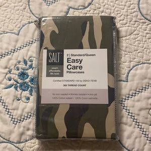 2 standard/queen size pillow cases